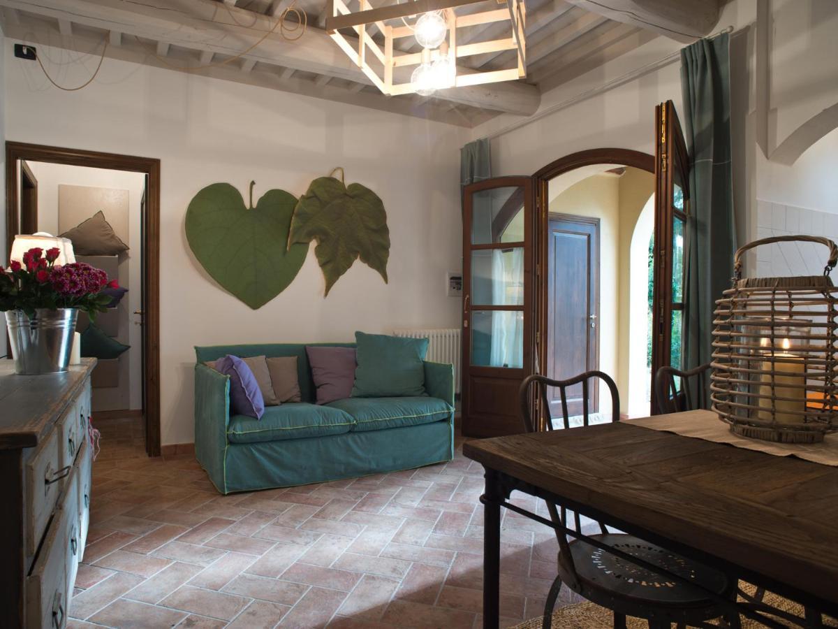 San Ruffino Apartments Lari Buitenkant foto