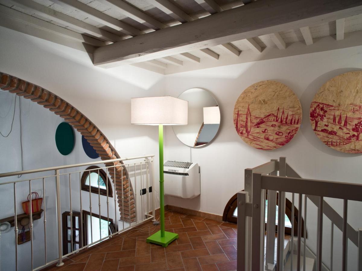 San Ruffino Apartments Lari Buitenkant foto