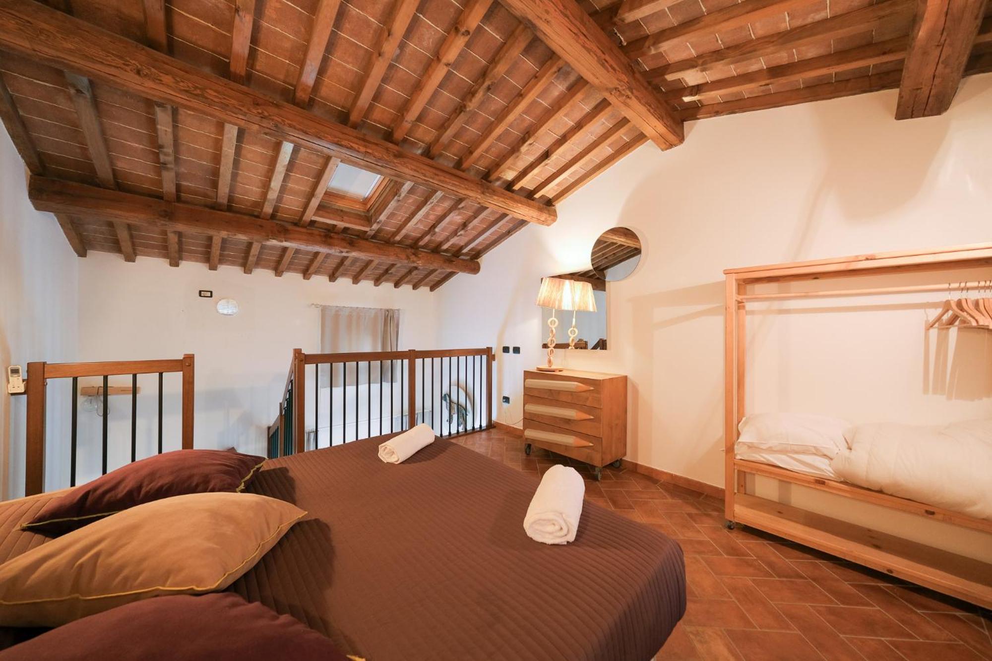 San Ruffino Apartments Lari Buitenkant foto